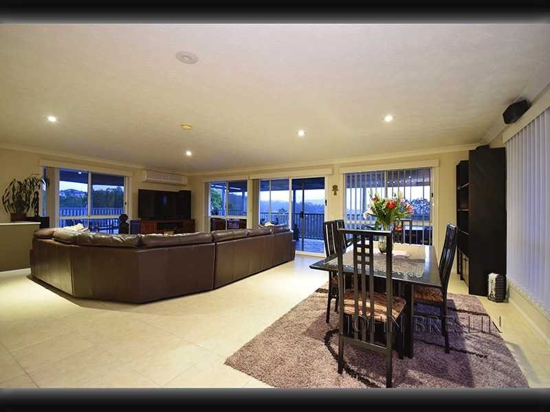55 Jarrahdale Drive, Elanora QLD 4221