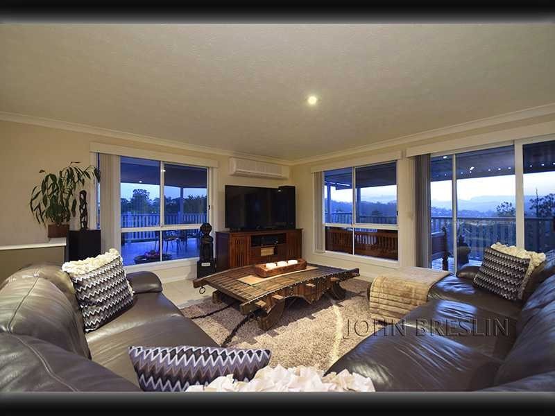 55 Jarrahdale Drive, Elanora QLD 4221