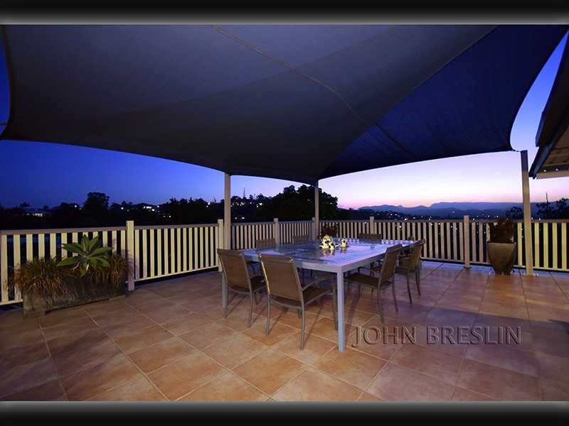 55 Jarrahdale Drive, Elanora QLD 4221