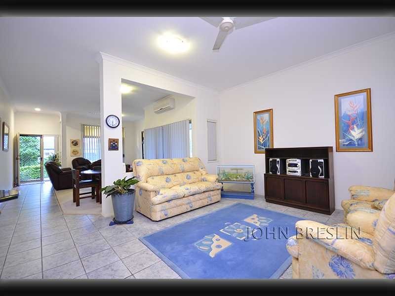 24 Hillridge Crescent, Varsity Lakes QLD 4227