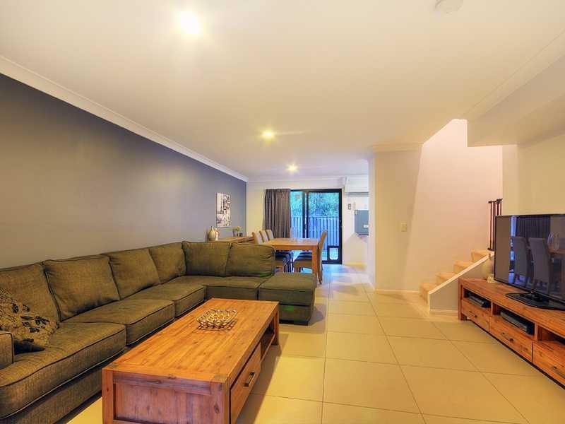 237/64 Gilston Road, Nerang QLD 4211