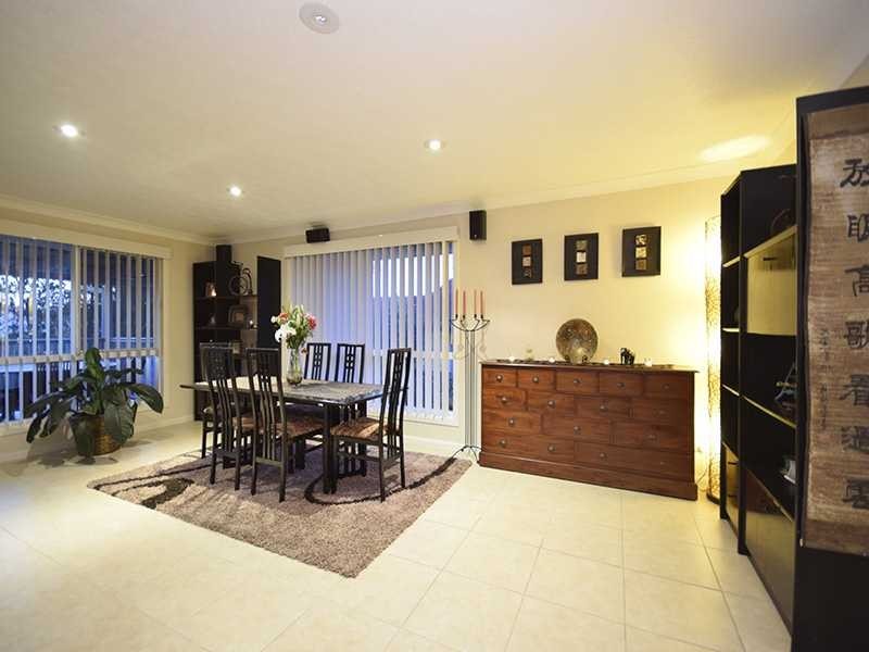 55 Jarrahdale Dr, Elanora QLD 4221