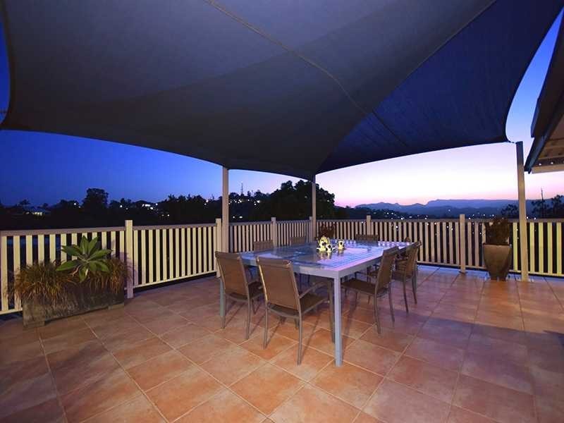 55 Jarrahdale Dr, Elanora QLD 4221