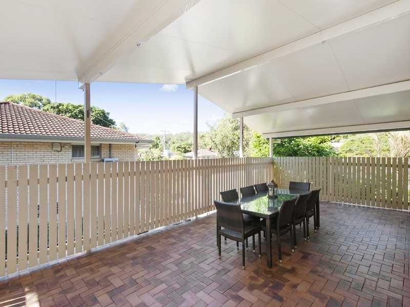 74 Monash Road, Tarragindi QLD 4121