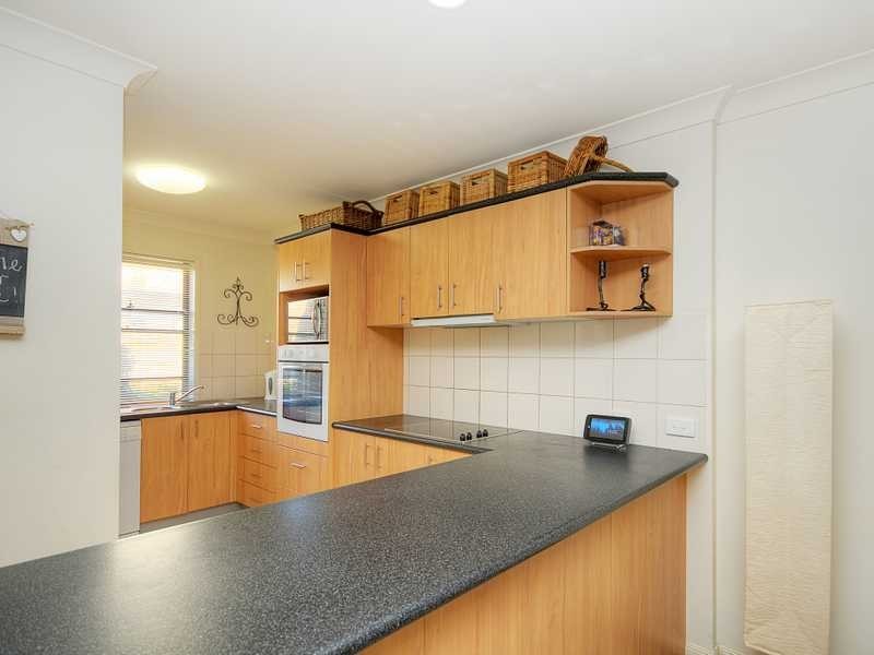 8/26 Sapium Road, Ashmore QLD 4214