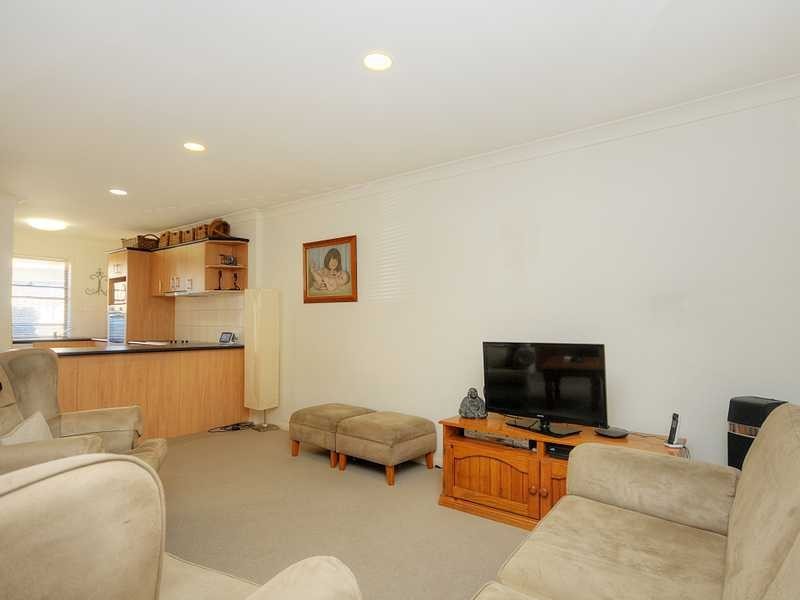 8/26 Sapium Road, Ashmore QLD 4214