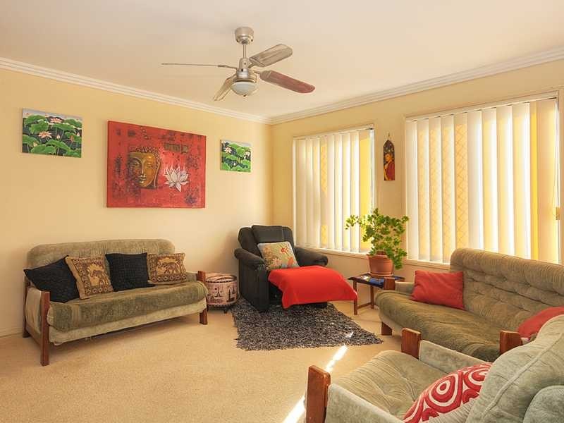 2 Marriott Way, Highland Park QLD 4211