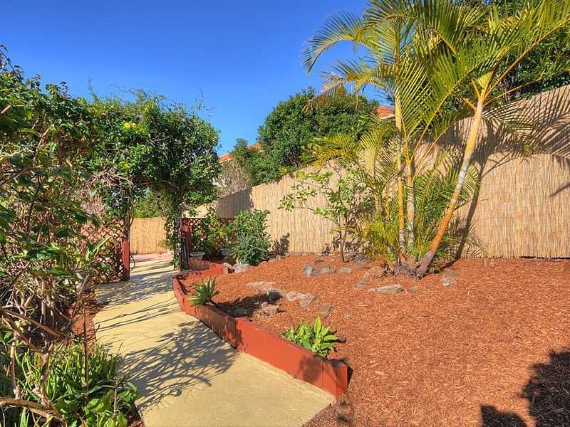 2 Marriott Way, Highland Park QLD 4211
