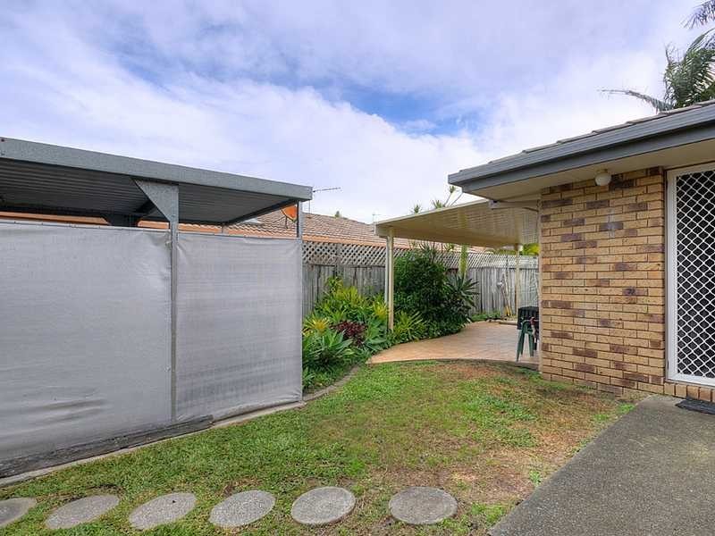 2/20 Bluemoon Close, Burleigh Waters QLD 4220