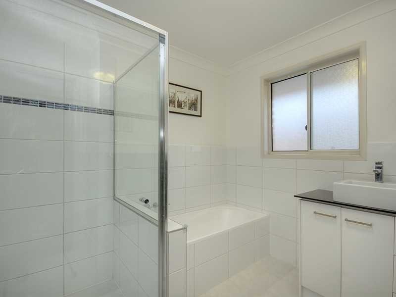 8/267 Christine Avenue, Varsity Lakes QLD 4227