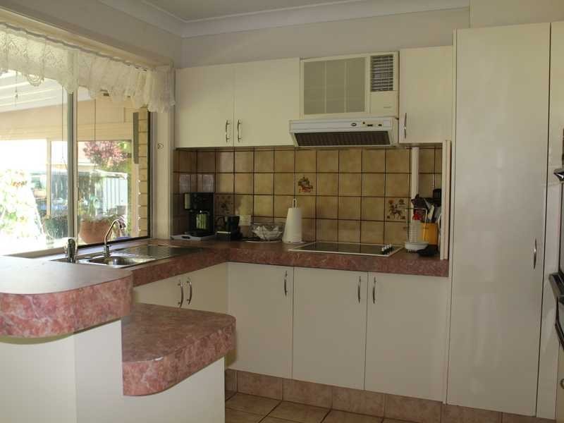 42 Razorbill Street, Burleigh Waters QLD 4220