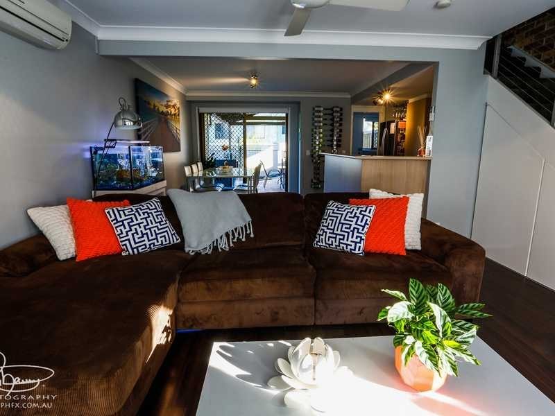 37/71 Olsen Avenue, Labrador QLD 4215