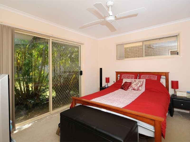 12 Strathalbyn Court, Parkwood QLD 4214