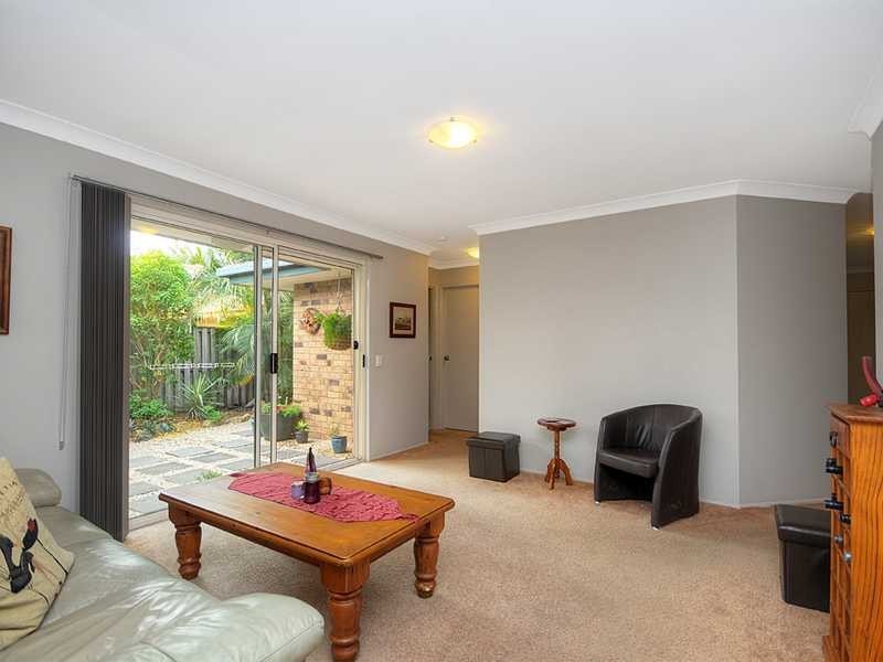 136 Mattocks Road, Burleigh Waters QLD 4220