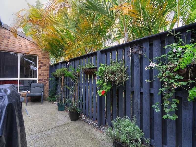 136 Mattocks Road, Burleigh Waters QLD 4220