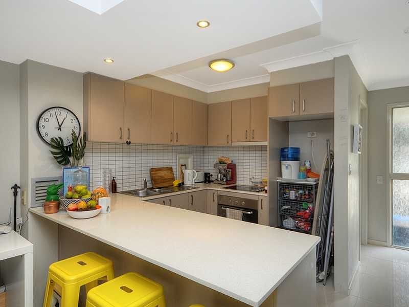Apartment/11/5 Galeen Drive, Burleigh Waters QLD 4220