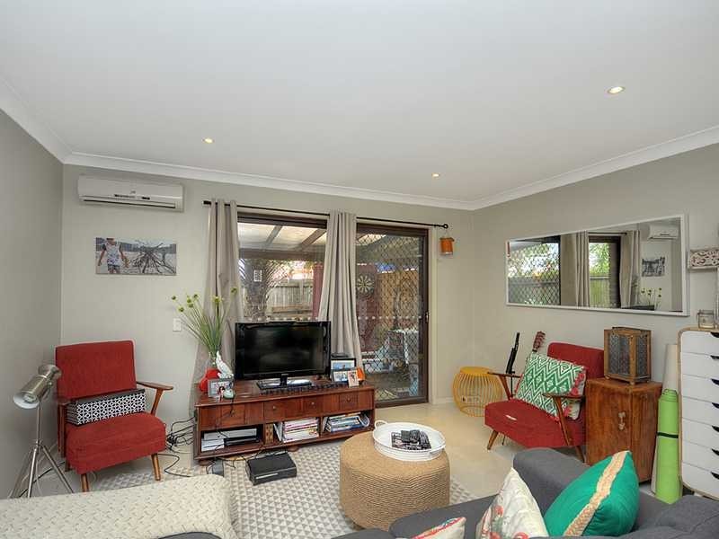 Apartment/11/5 Galeen Drive, Burleigh Waters QLD 4220