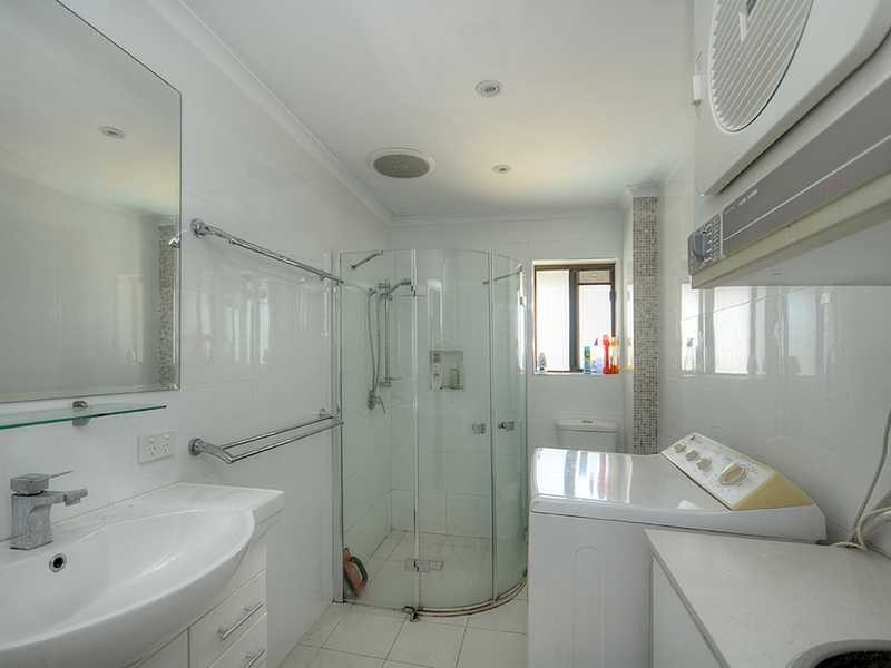 12/1849 Gold Coast Highway, Burleigh Heads QLD 4220