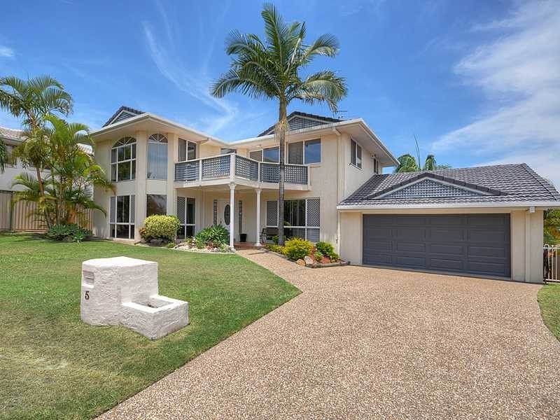 5 Ardrossan Place, Highland Park QLD 4211