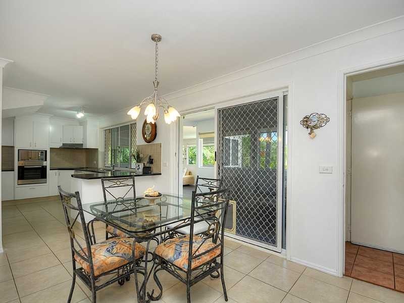 5 Ardrossan Place, Highland Park QLD 4211