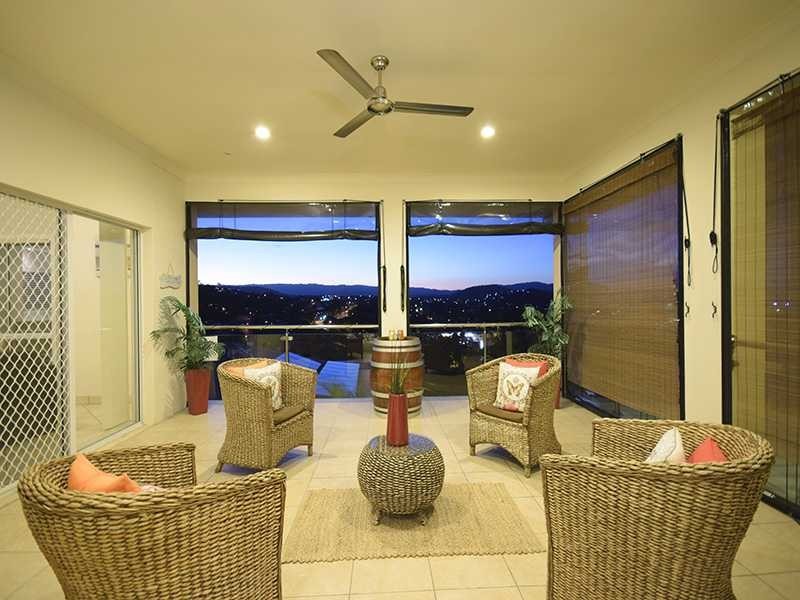 5 Allardyce Crescent, Pacific Pines QLD 4211