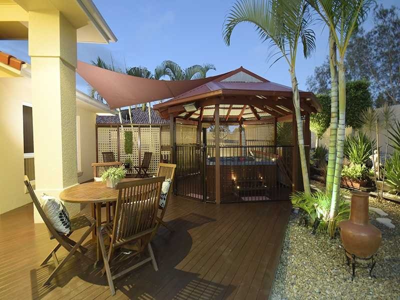 5 Allardyce Crescent, Pacific Pines QLD 4211
