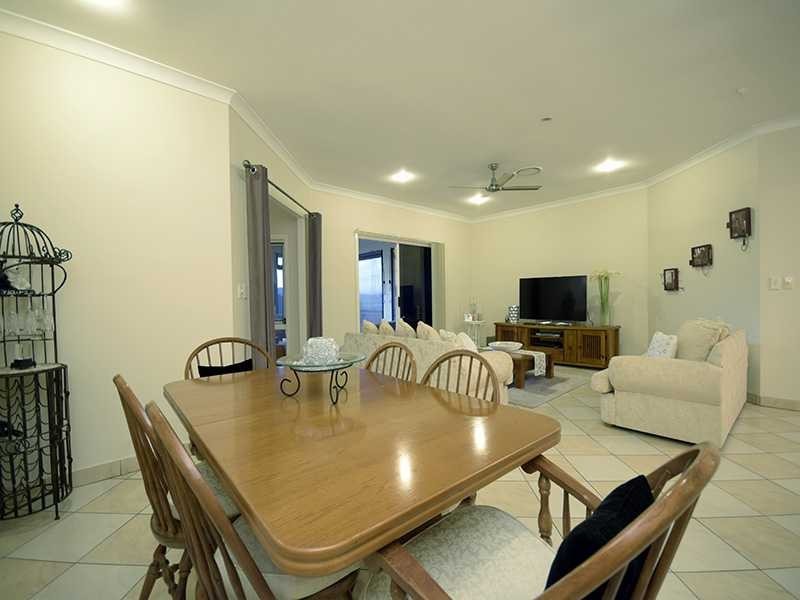 5 Allardyce Crescent, Pacific Pines QLD 4211