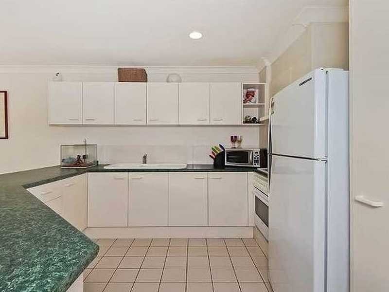 28/120 Highfield Drive, Merrimac QLD 4226