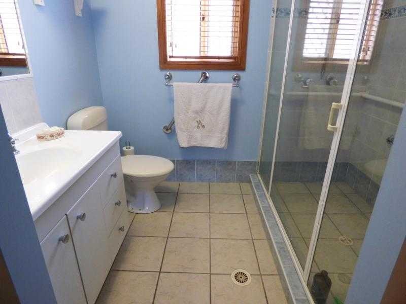 17 Pleasant Court, Cleveland QLD 4163