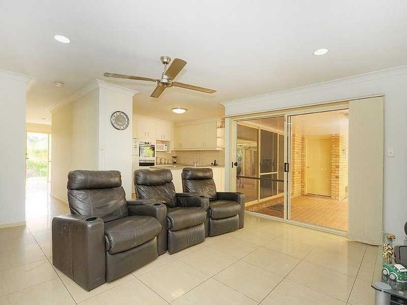 20 Presbytery Lane, Molendinar QLD 4214