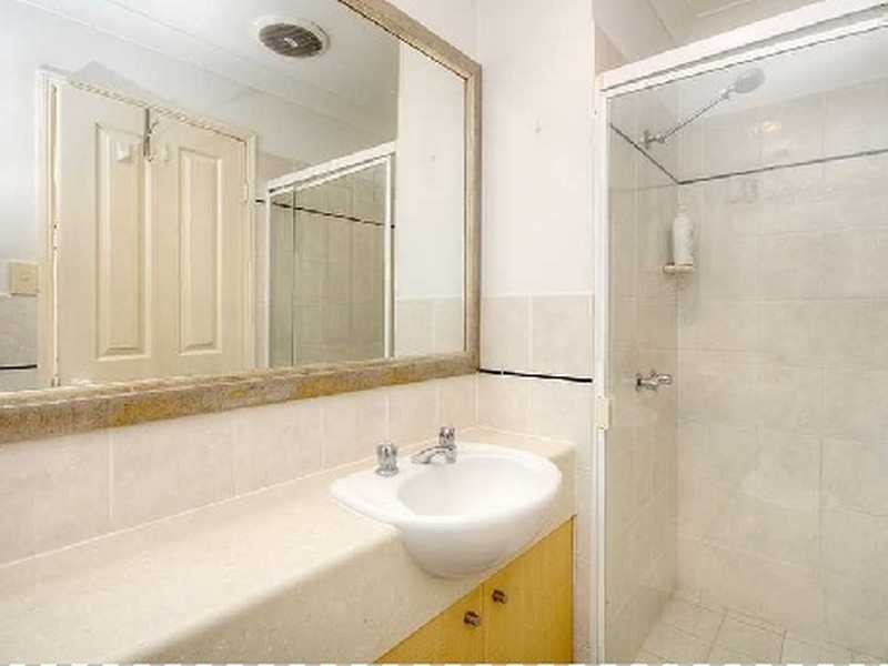 51a/64 Gilston Road, Nerang QLD 4211