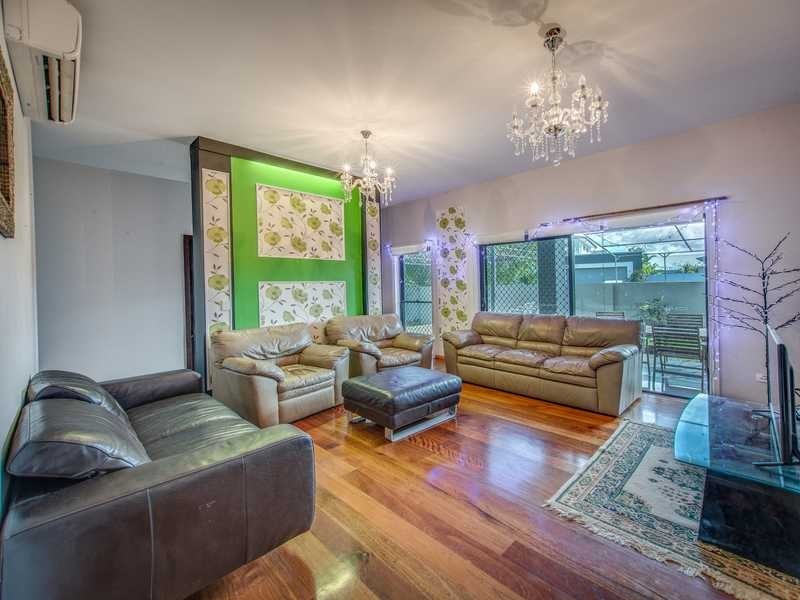 Hope Island QLD 4212