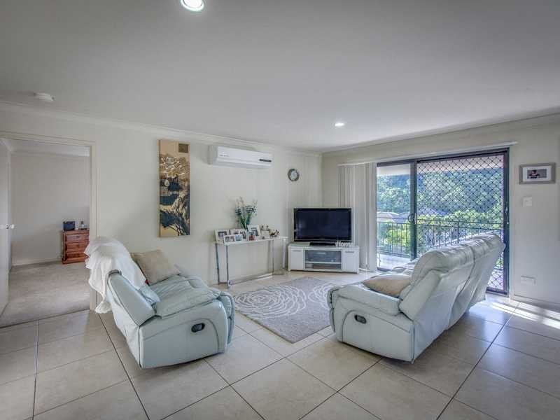 99 Roberts Drive, Maudsland QLD 4210