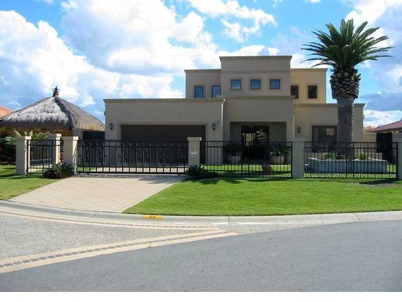 26 Shoalwater Court, Burleigh Waters QLD 4220