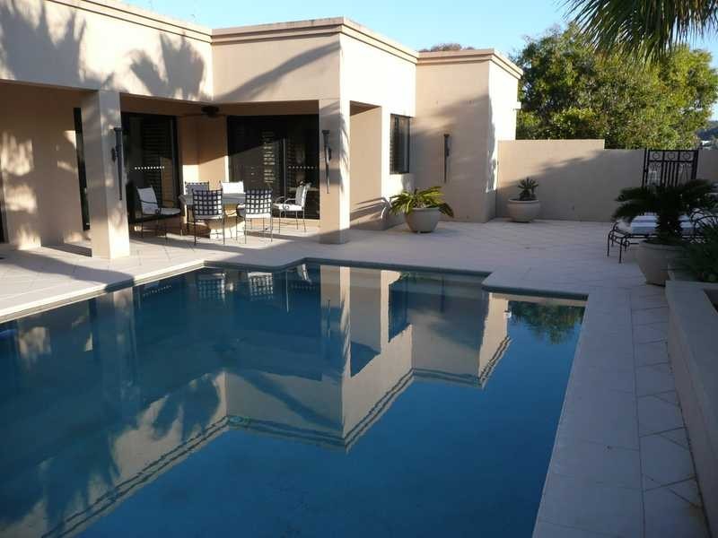 26 Shoalwater Court, Burleigh Waters QLD 4220