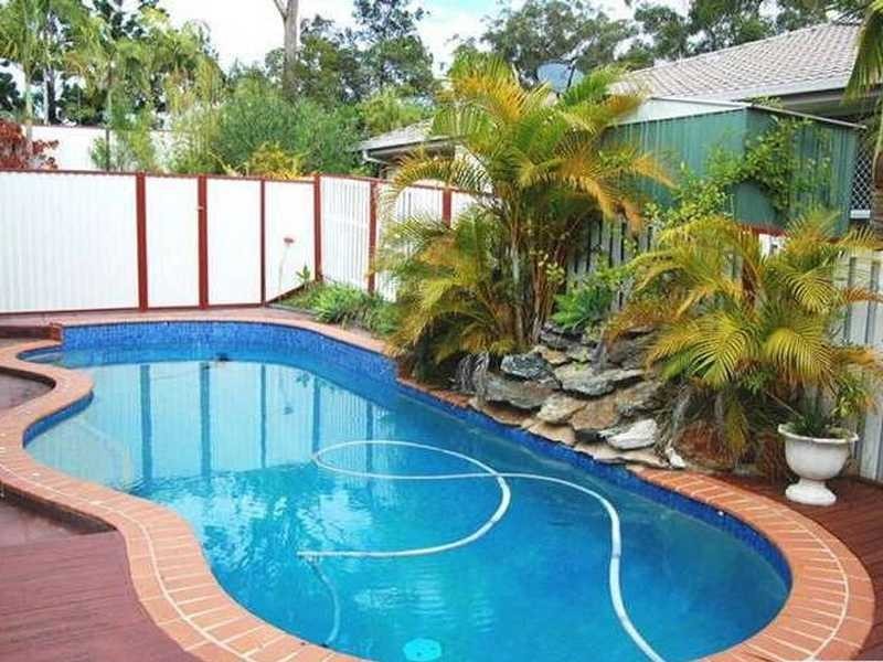 25 Gainsborough Drive, Varsity Lakes QLD 4227
