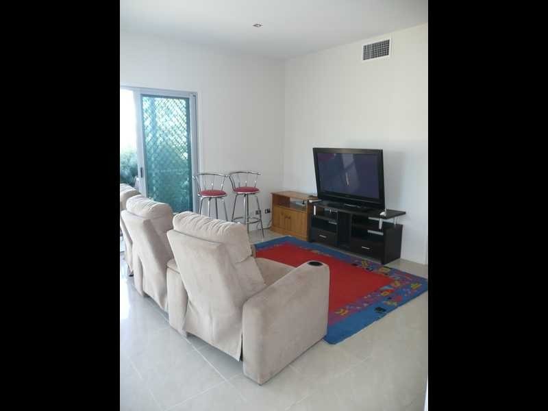 89 Ocean Parade, Burleigh Heads QLD 4220