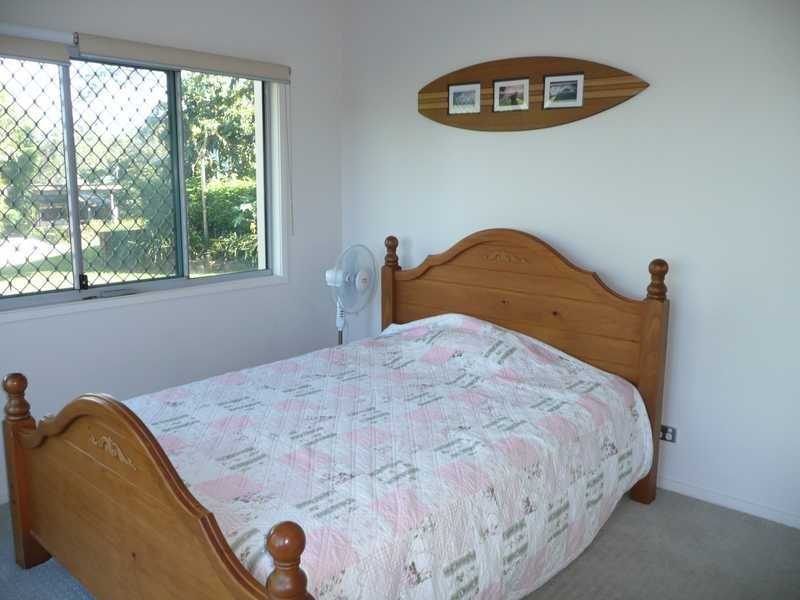 89 Ocean Parade, Burleigh Heads QLD 4220