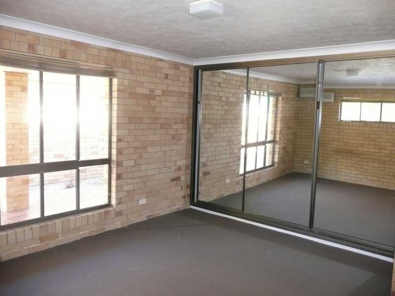 19 Aruma Avenue, Burleigh Waters QLD 4220