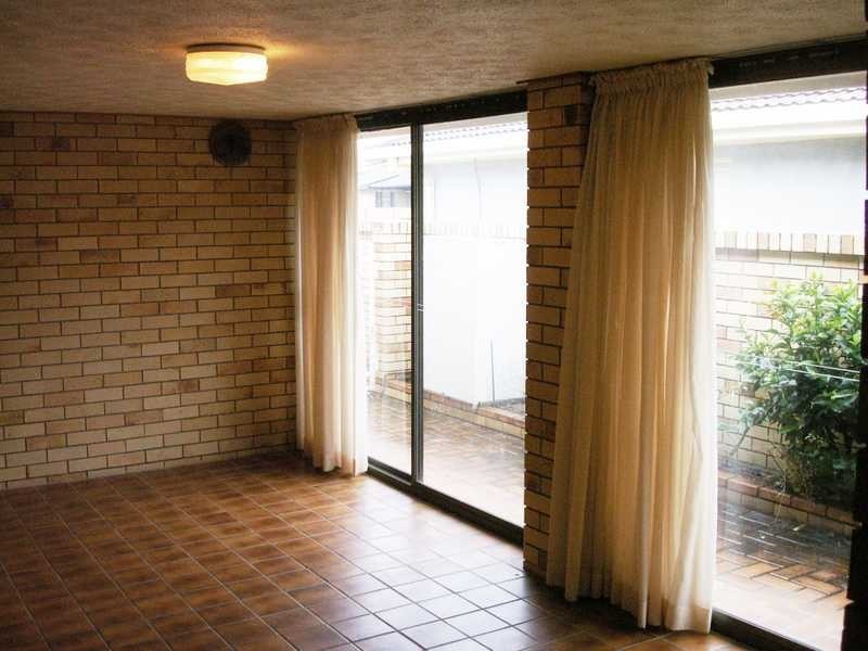 19 Aruma Avenue, Burleigh Waters QLD 4220