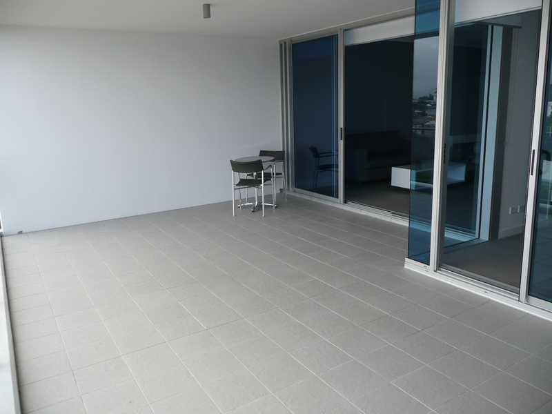 408/430 Marine Parade, Labrador QLD 4215