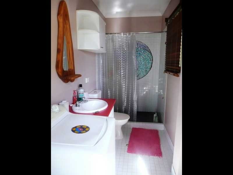 30 Hill Avenue, Burleigh Heads QLD 4220