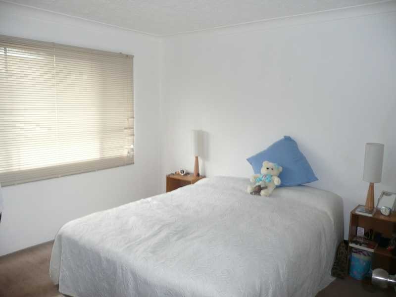 6/38 Duet Drive, Mermaid Waters QLD 4218