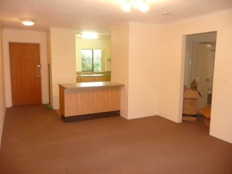 4/22 Barbet, Burleigh Waters QLD 4220