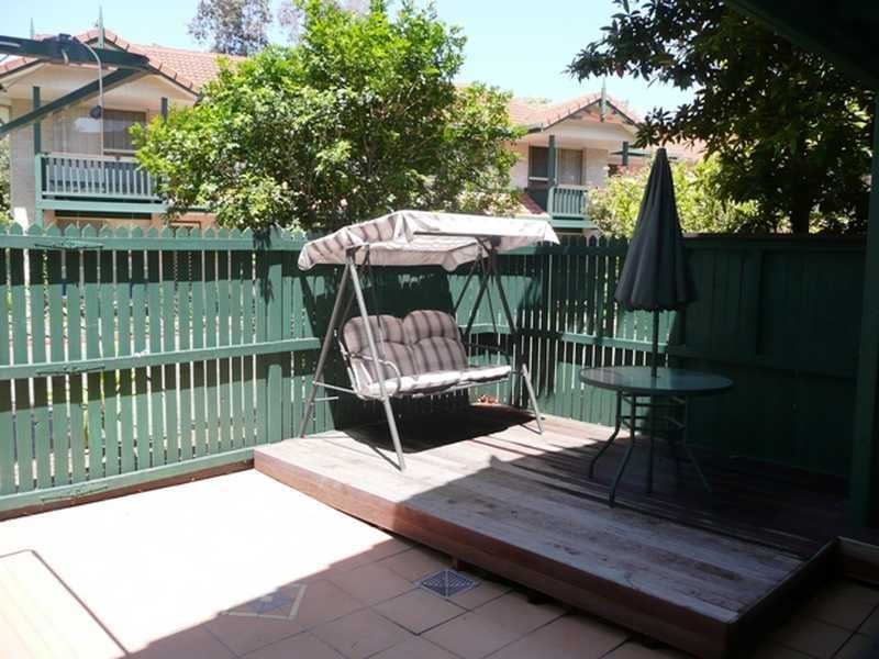 16/1 Township Drive, Burleigh Heads QLD 4220