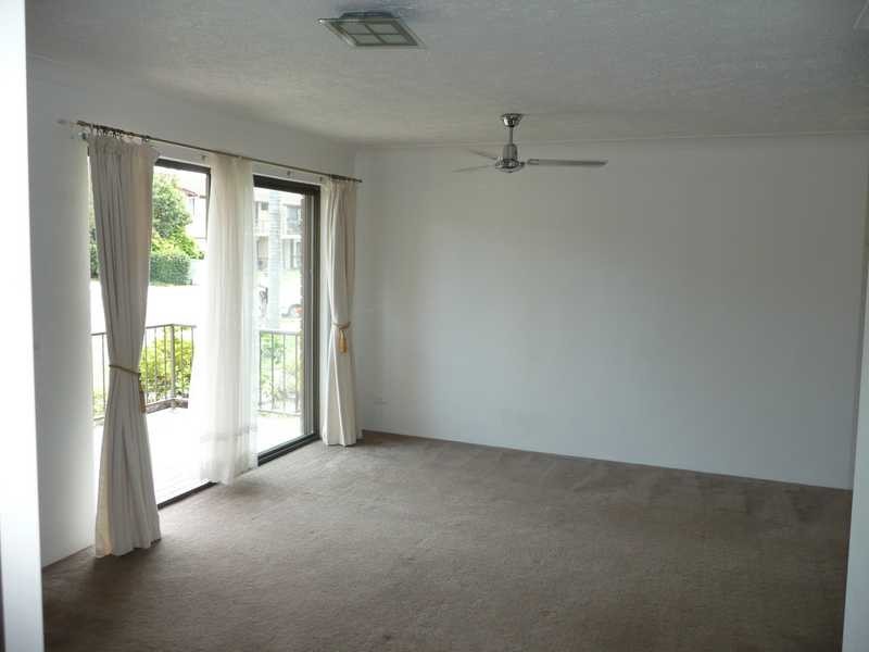 6/38 Duet Drive, Mermaid Waters QLD 4218