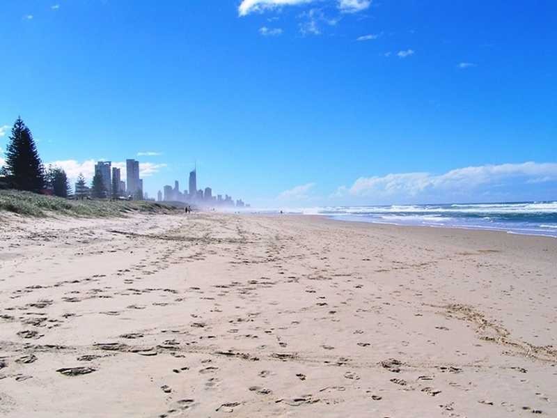 6/38 Duet Drive, Mermaid Waters QLD 4218