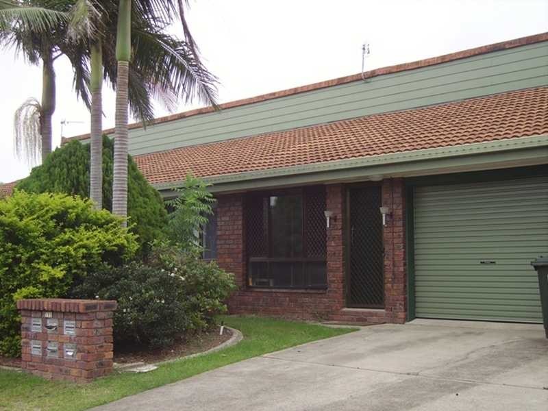 3/111 Sunshine Boulevard, Mermaid Waters QLD 4218