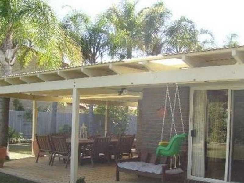 82 Cumberland Drive, Varsity Lakes QLD 4227