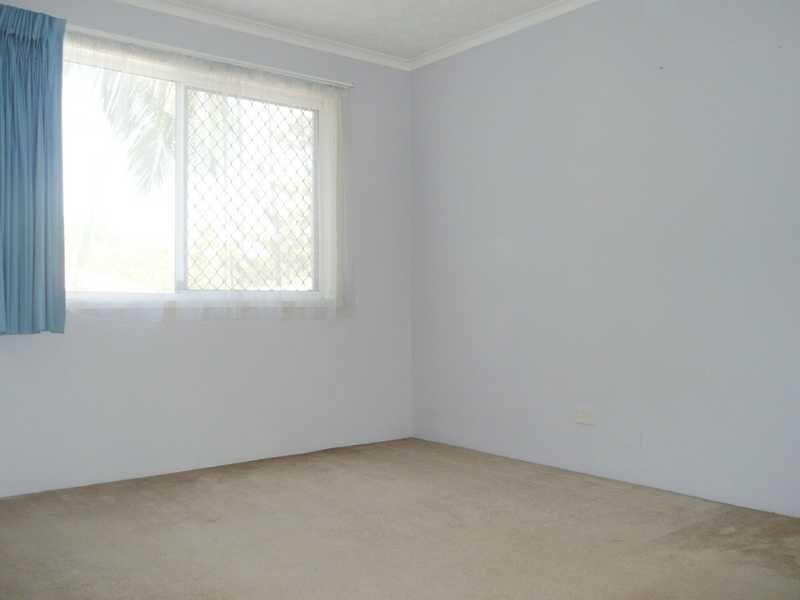 9/32 Second Avenue, Broadbeach QLD 4218